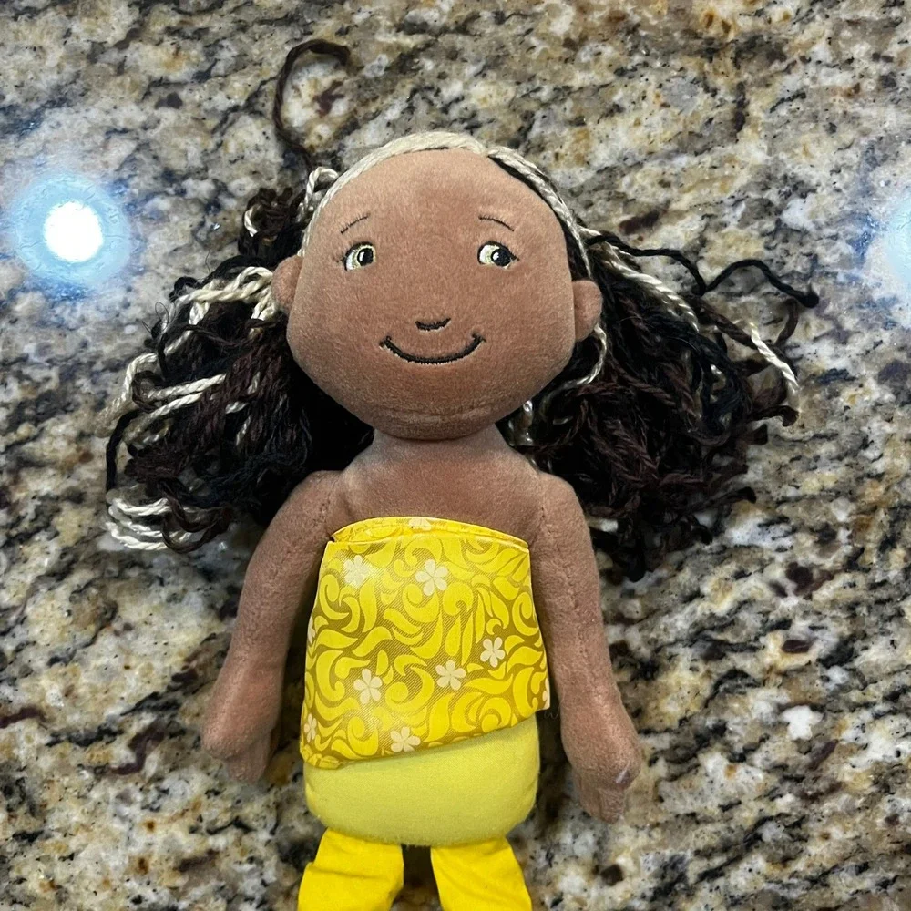 Manhattan‎ Toy Groovy Girls Girl Scouts Faye and Brownie Plush Doll Lot of 2 13